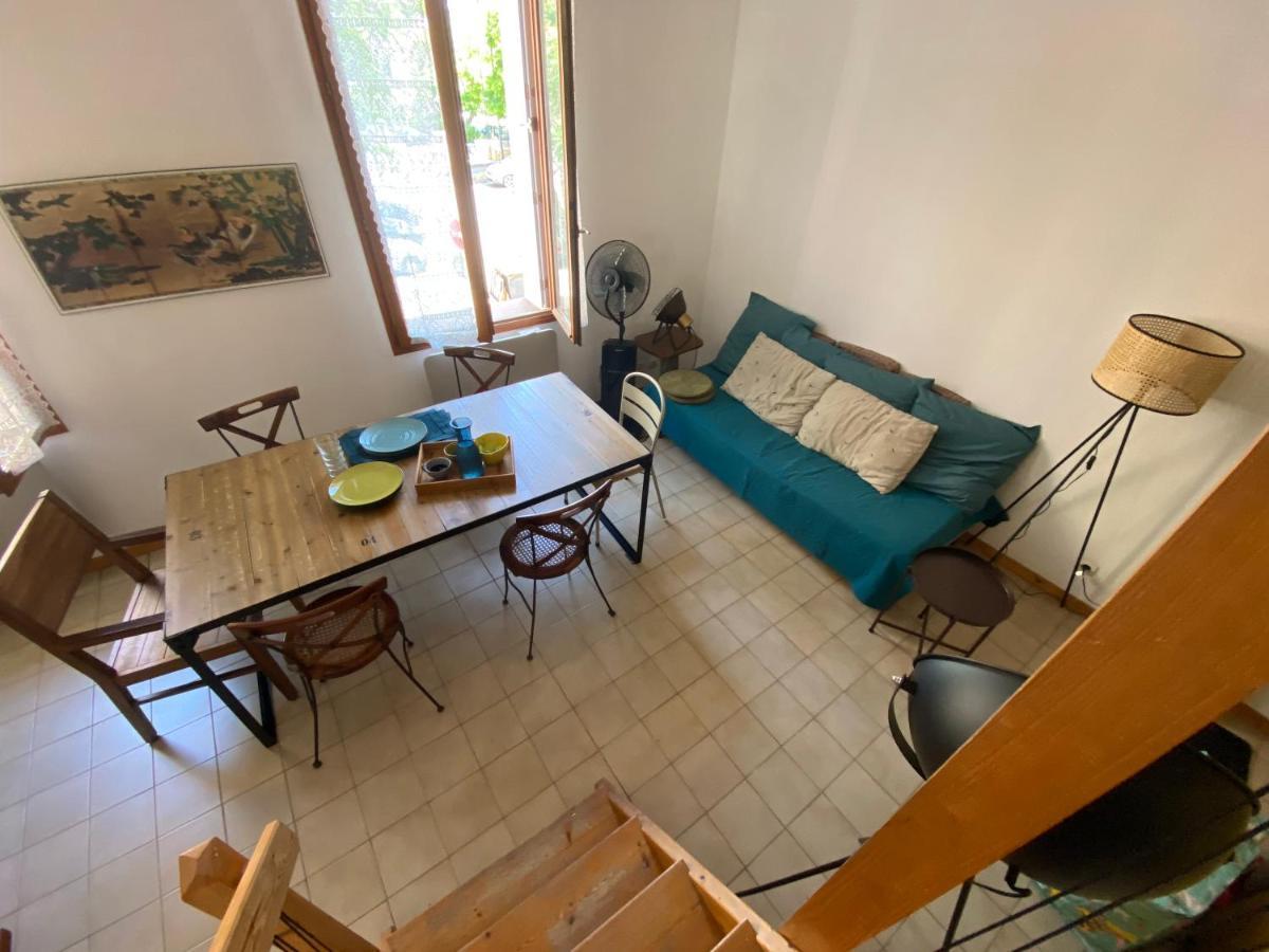 Duplex Arago Au Coeur De Sete, Comme Une Petite Maison Eksteriør billede