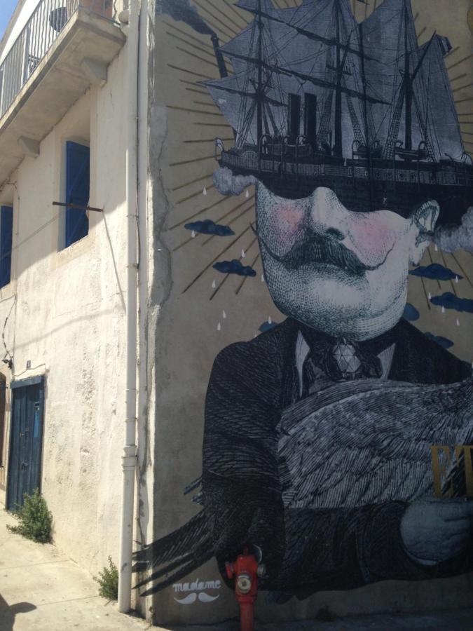 Duplex Arago Au Coeur De Sete, Comme Une Petite Maison Eksteriør billede