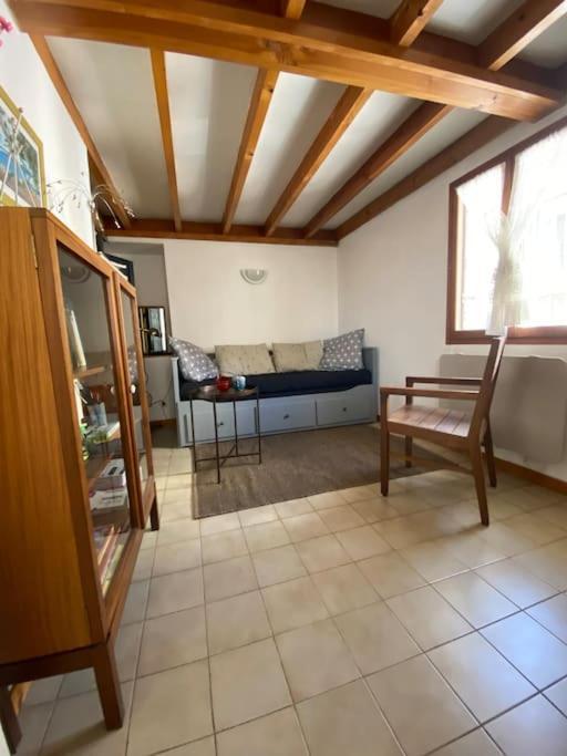 Duplex Arago Au Coeur De Sete, Comme Une Petite Maison Eksteriør billede